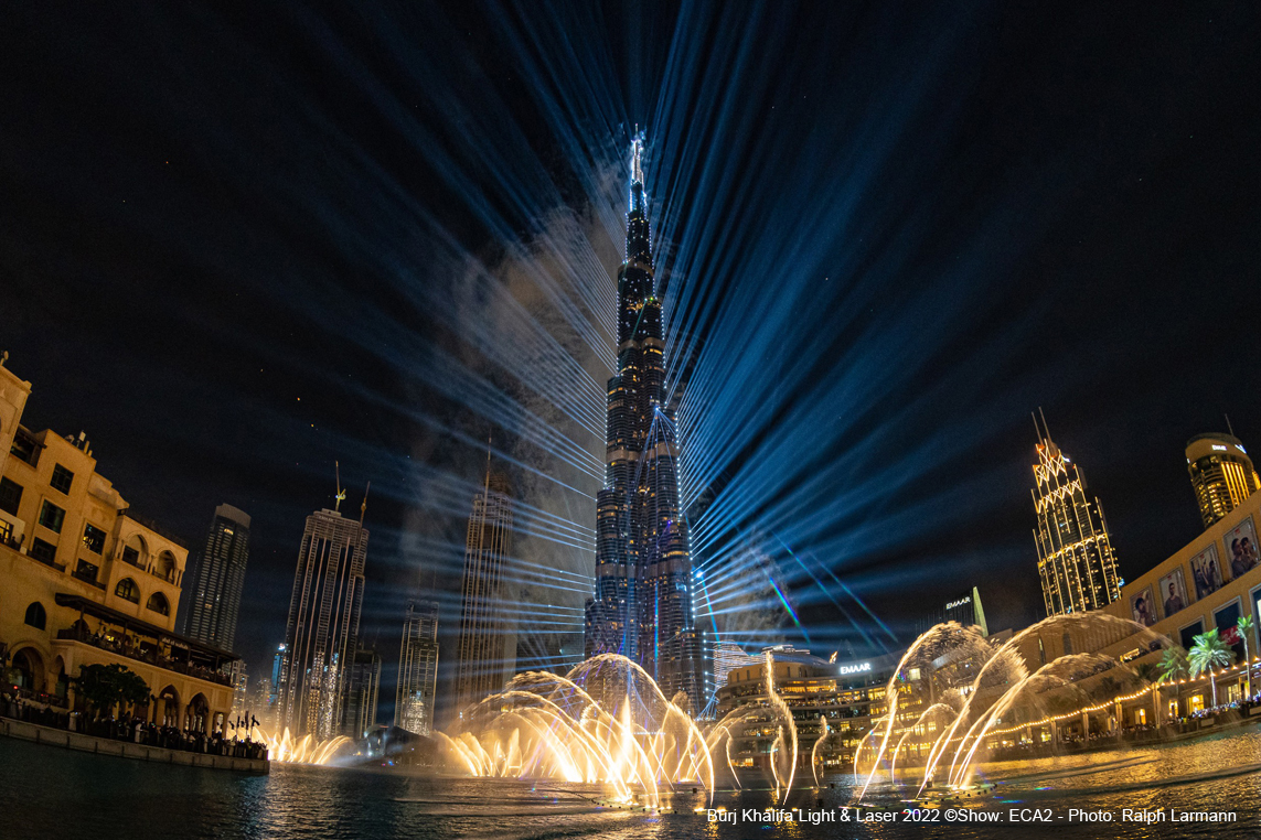  BURJ KHALIFA NYE22 LIGHT LASER SHOW_DUBAI_3_wm