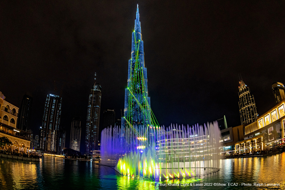  BURJ KHALIFA NYE22 LIGHT LASER SHOW_DUBAI_6_wm