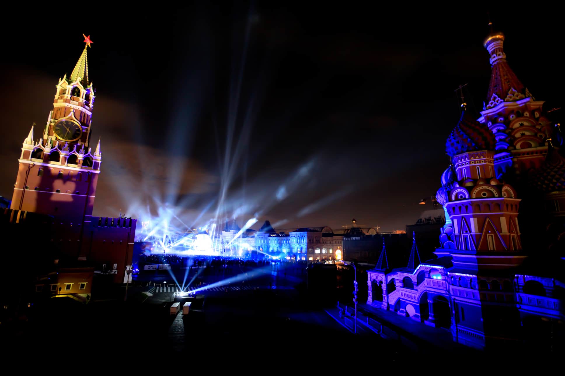  Circle-Of-Light-Festival-Moscow-11