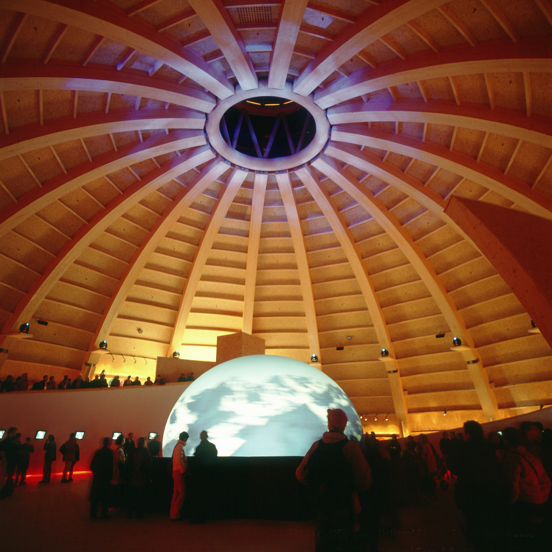  Palais-Equilibre-National-Expo-Suisse-1